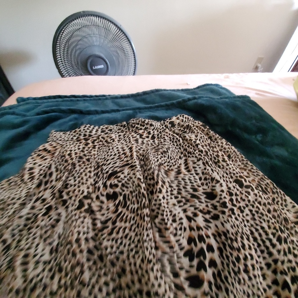 Shirt - Picture 4 of 8